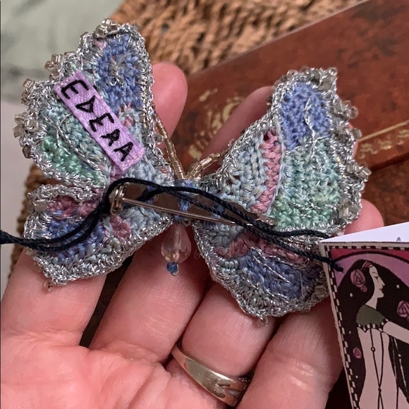 Edera handmade one of a kind butterfly broach - Picture 3 of 5